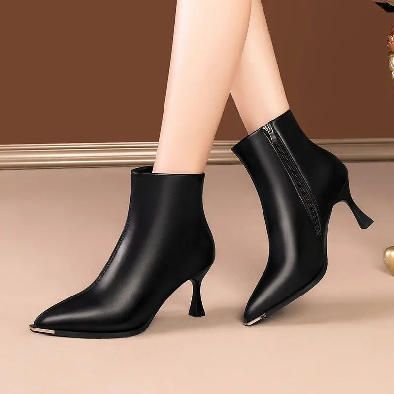 Heeled Leather Pointed Toe Woman Short Shoes